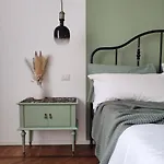 Гостевой дом Nine And Three Quarters - Unique Design 4*