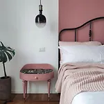 Гостевой дом Nine And Three Quarters - Unique Design