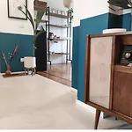 Гостевой дом Nine And Three Quarters - Unique Design Болонья